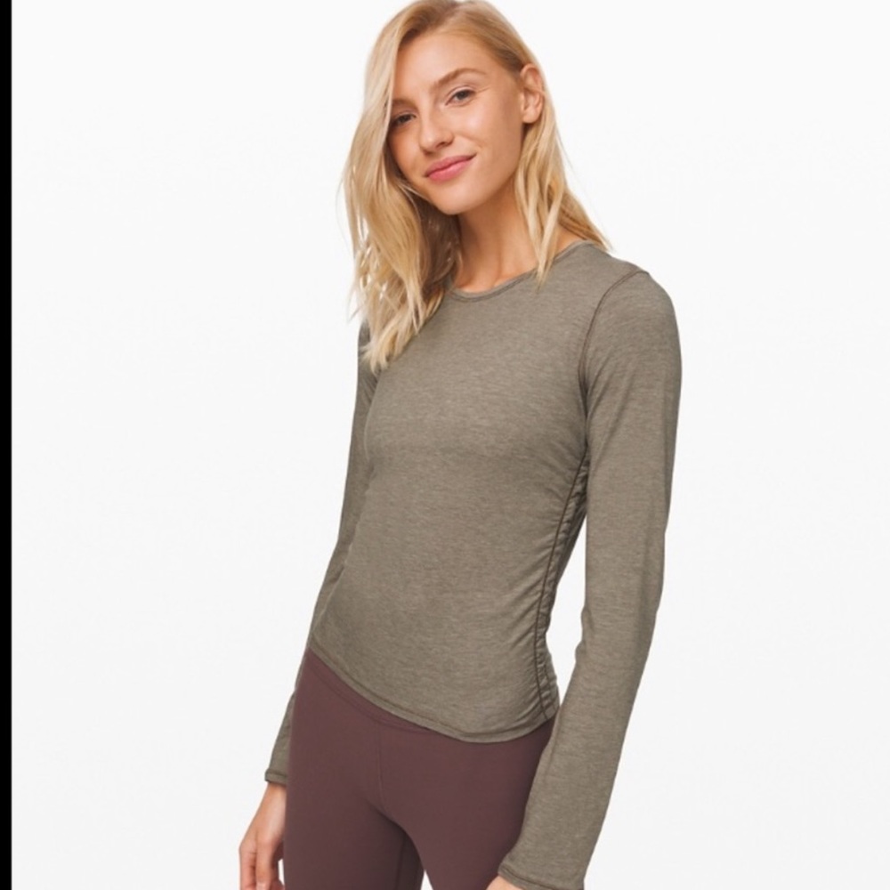 NWT Lululemon Without Pause LS Shirt Sz 6
